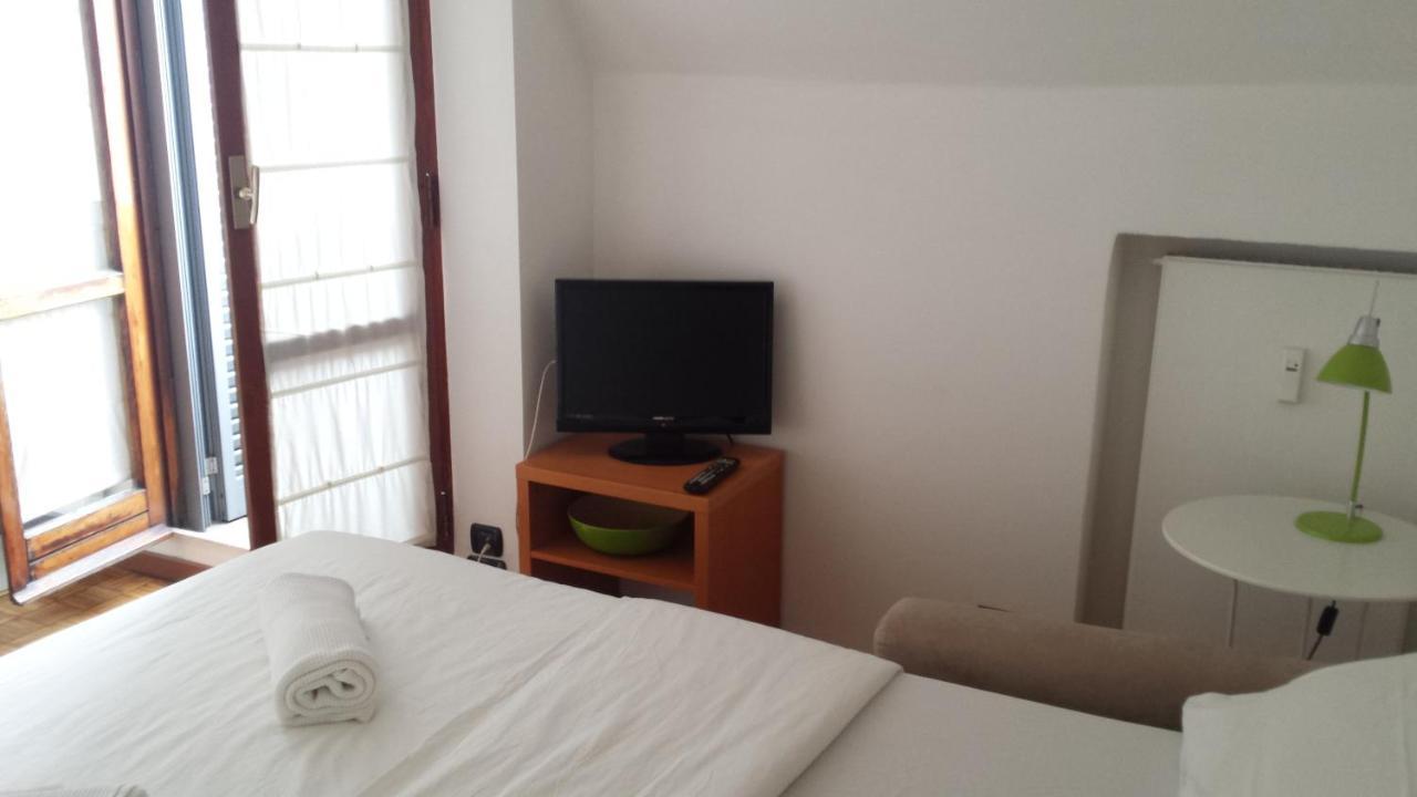 Porta Venezia, Monolocale Con Vista Sui Tetti Apartment *